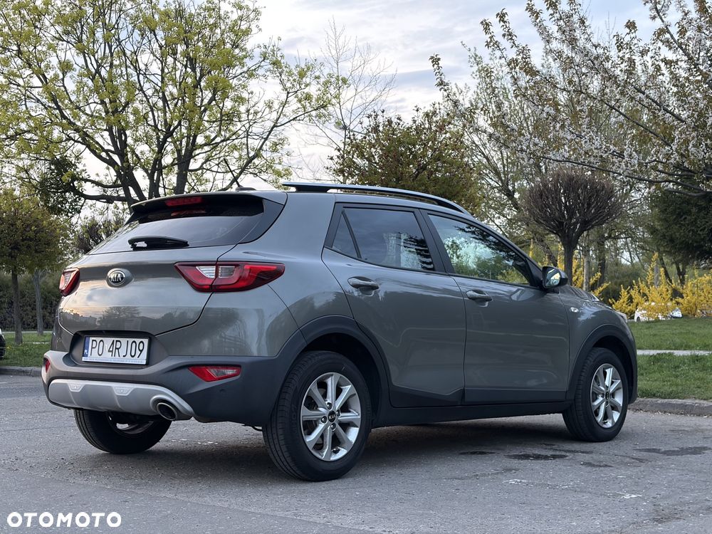 Kia Stonic 1.2 M - 10