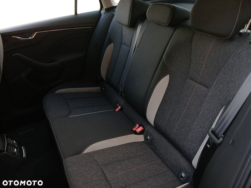 Skoda Kamiq 1.5 TSI DSG Style - 25