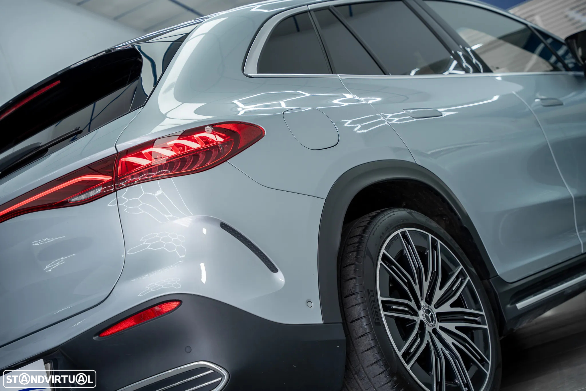 Mercedes-Benz EQE SUV 350+ AMG Line Premium - 8