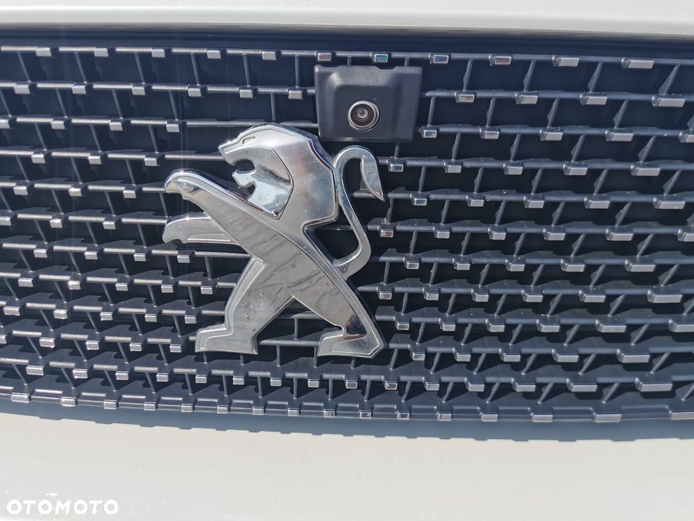 Peugeot 3008 1.6 PureTech Hybrid PHEV GT S&S EAT8 - 10