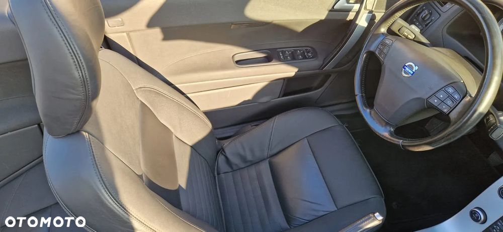 Volvo C70 - 30
