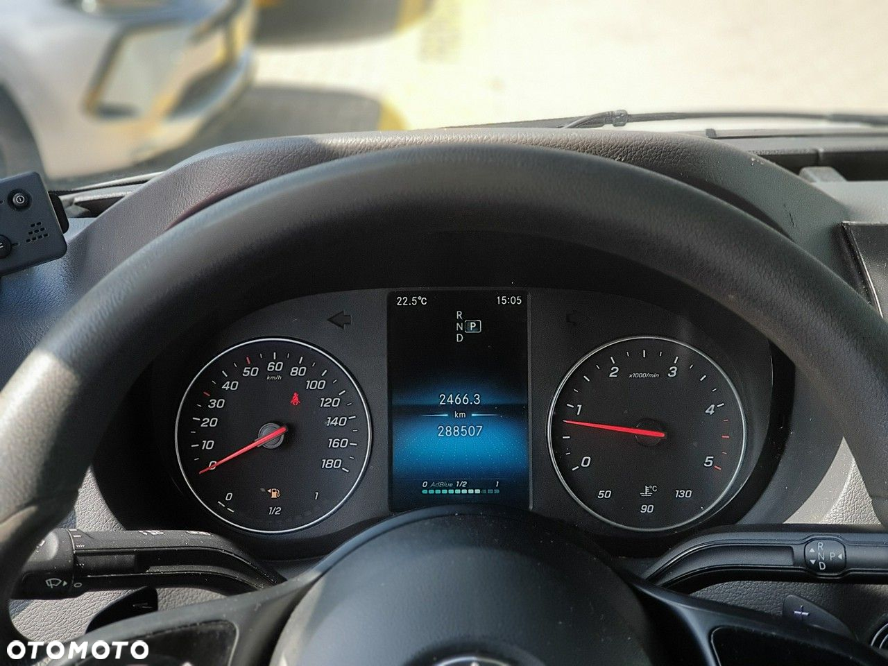 Mercedes-Benz Sprinter - 14