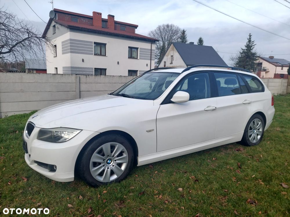 BMW Seria 3 318i Edition Lifestyle - 1