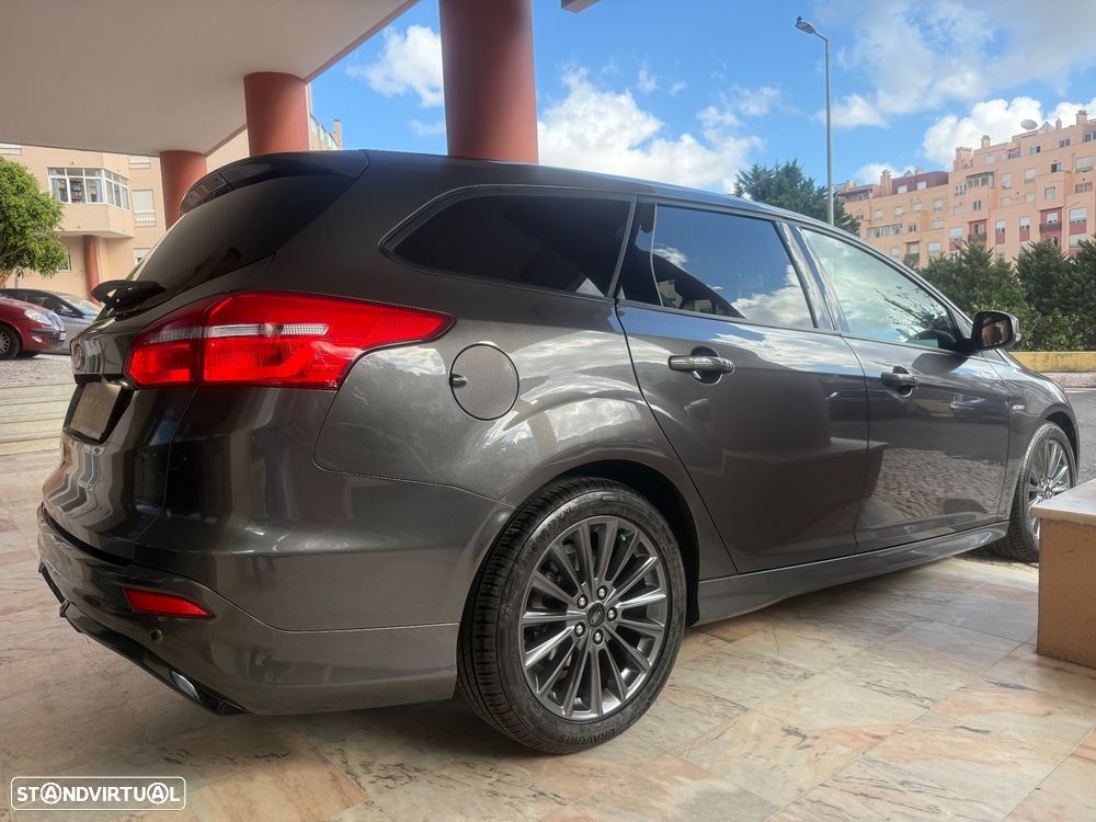 Ford Focus SW 1.5 TDCi ST-Line - 17