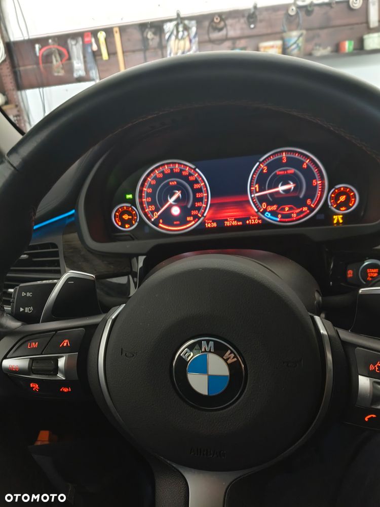 BMW X6 xDrive40d - 18