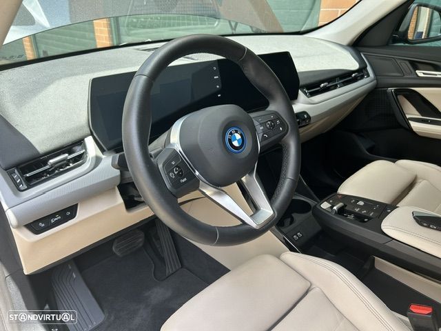 BMW X1 xDrive25e xLine - 35
