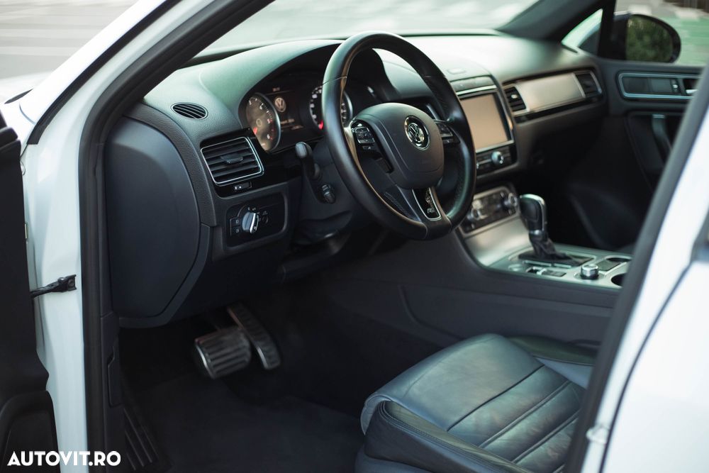 Volkswagen Touareg - 15