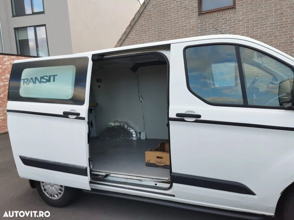 Ford Transit - 24