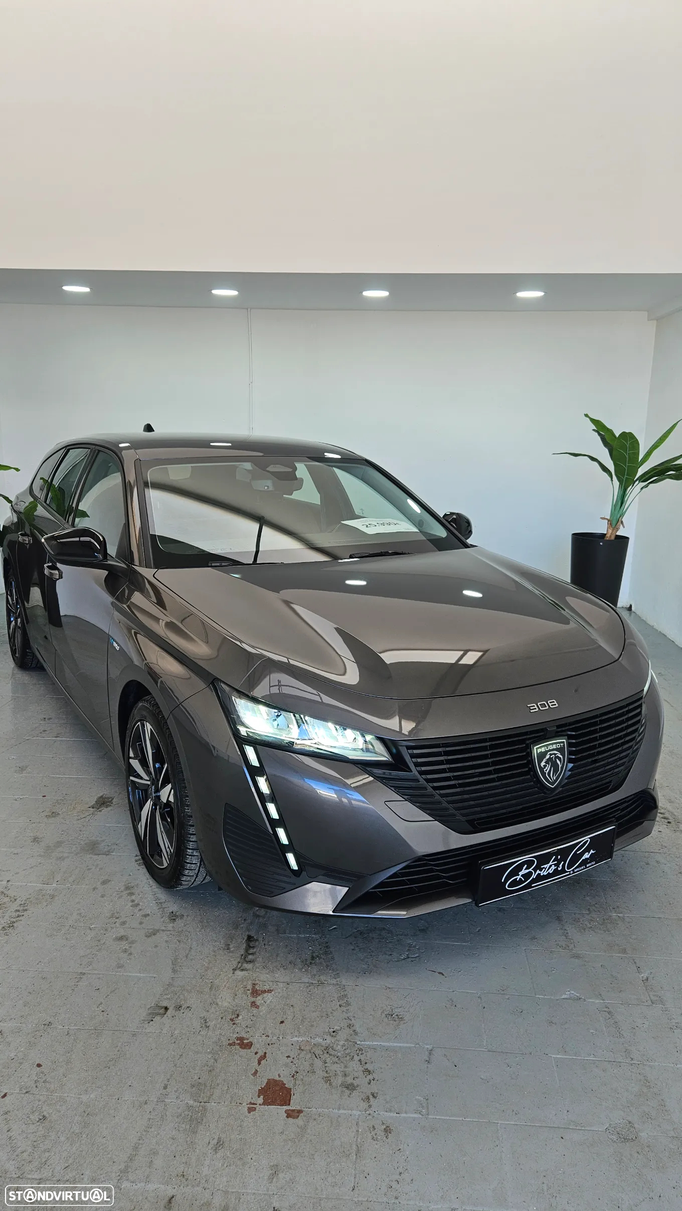 Peugeot 308 SW 1.6 Hybrid Allure e-EAT8 - 34