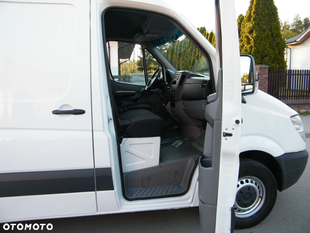 Mercedes-Benz Sprinter - 7