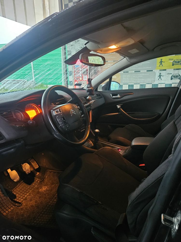 Citroën C5 2.0 HDi Attraction - 5