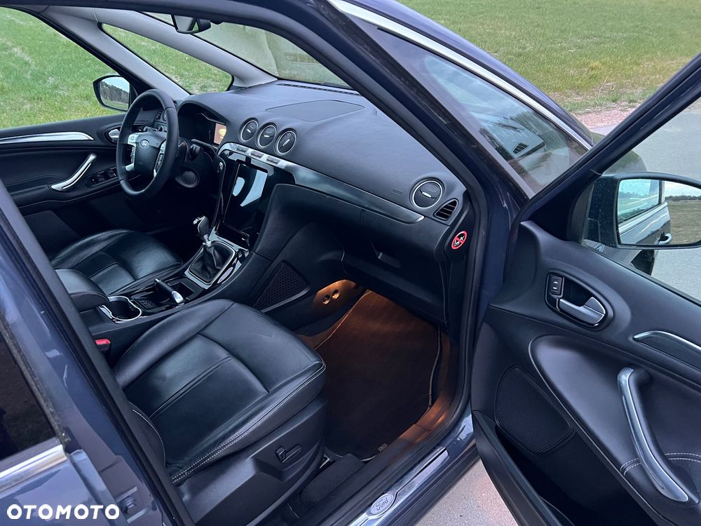 Ford S-Max 2.0 TDCi Titanium - 12