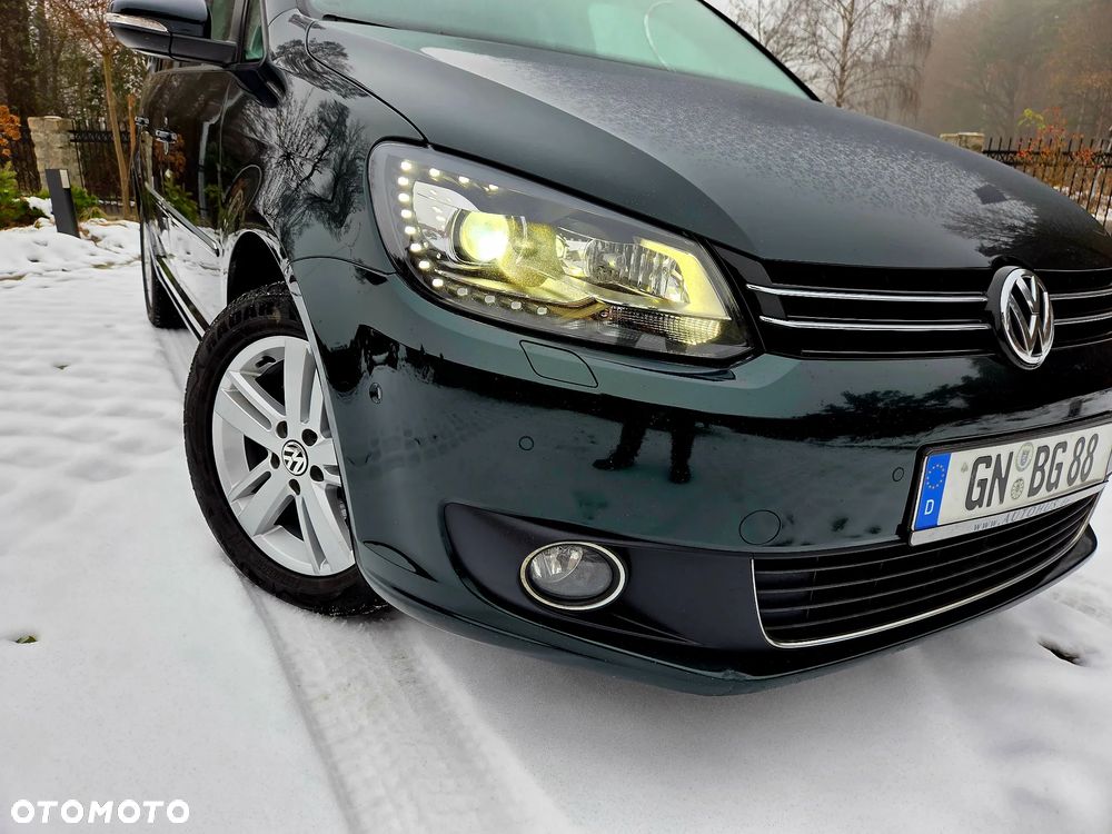 Volkswagen Touran 2.0 TDI DPF Highline DSG - 32