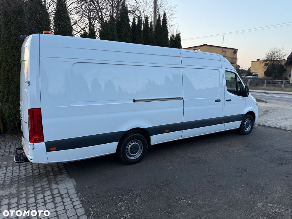 Mercedes-Benz Sprinter 319 CDI 3.0 - 22