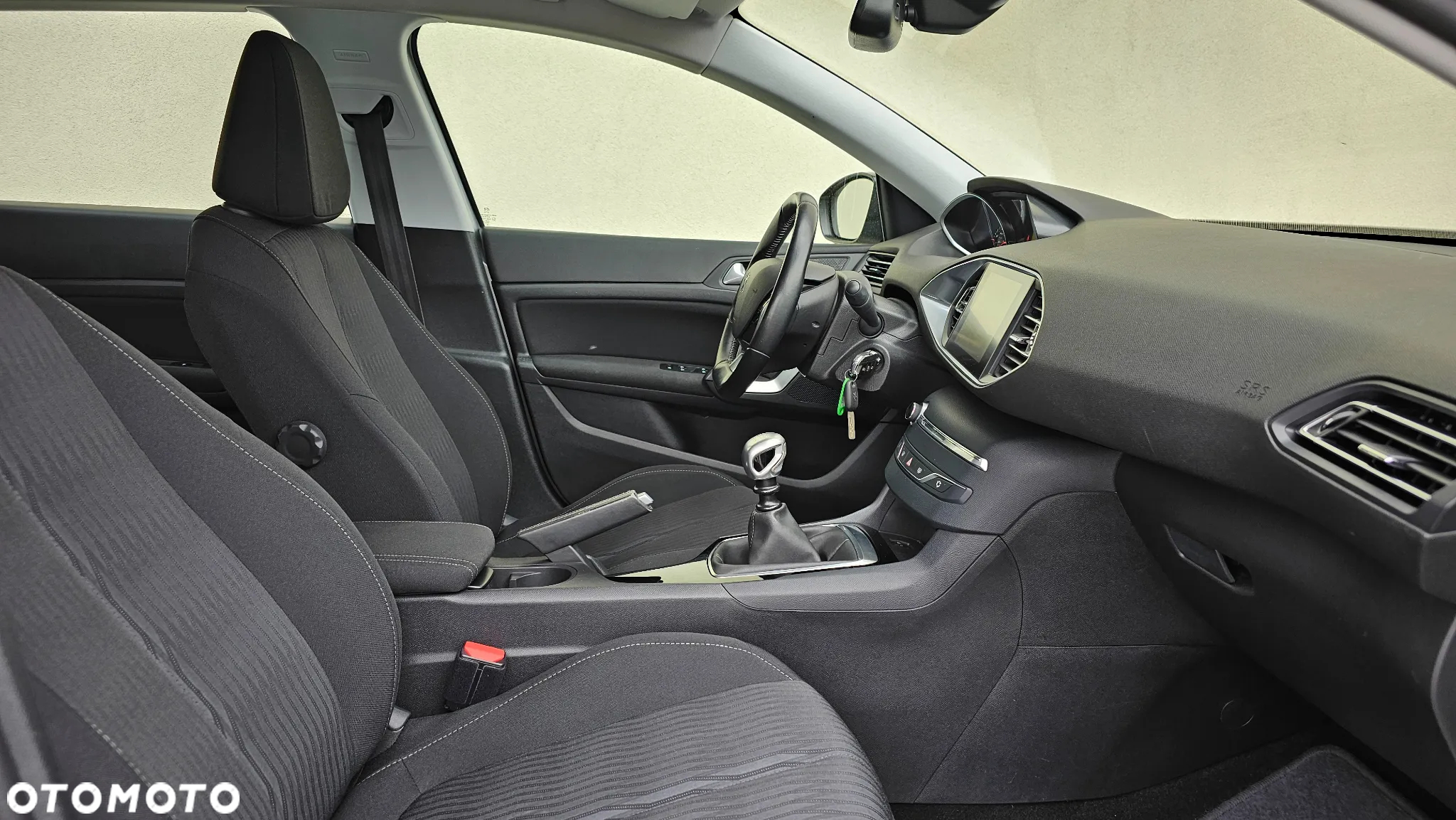 Peugeot 308 SW 1.6 BlueHDi Business Line S&S - 16