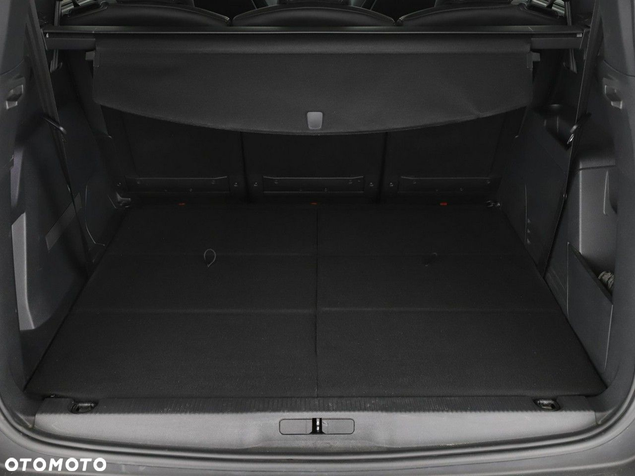 Peugeot 5008 1.5 BlueHDi Allure S&S - 20