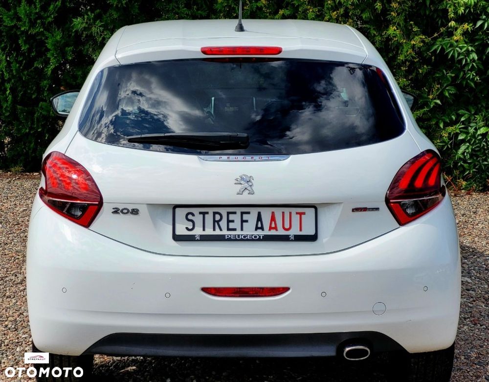 Peugeot 208 - 19