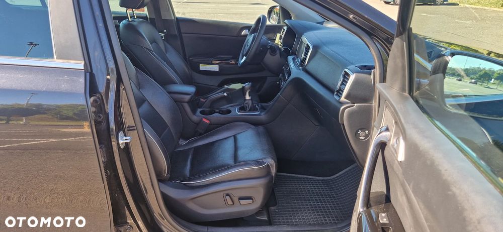Kia Sportage - 12