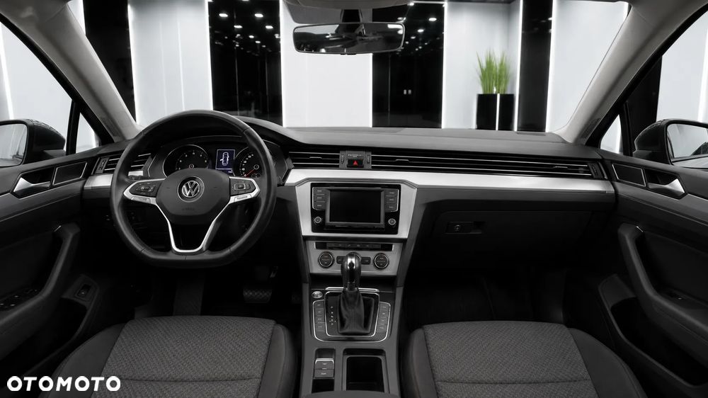 Volkswagen Passat 1.5 TSI EVO Essence DSG - 5