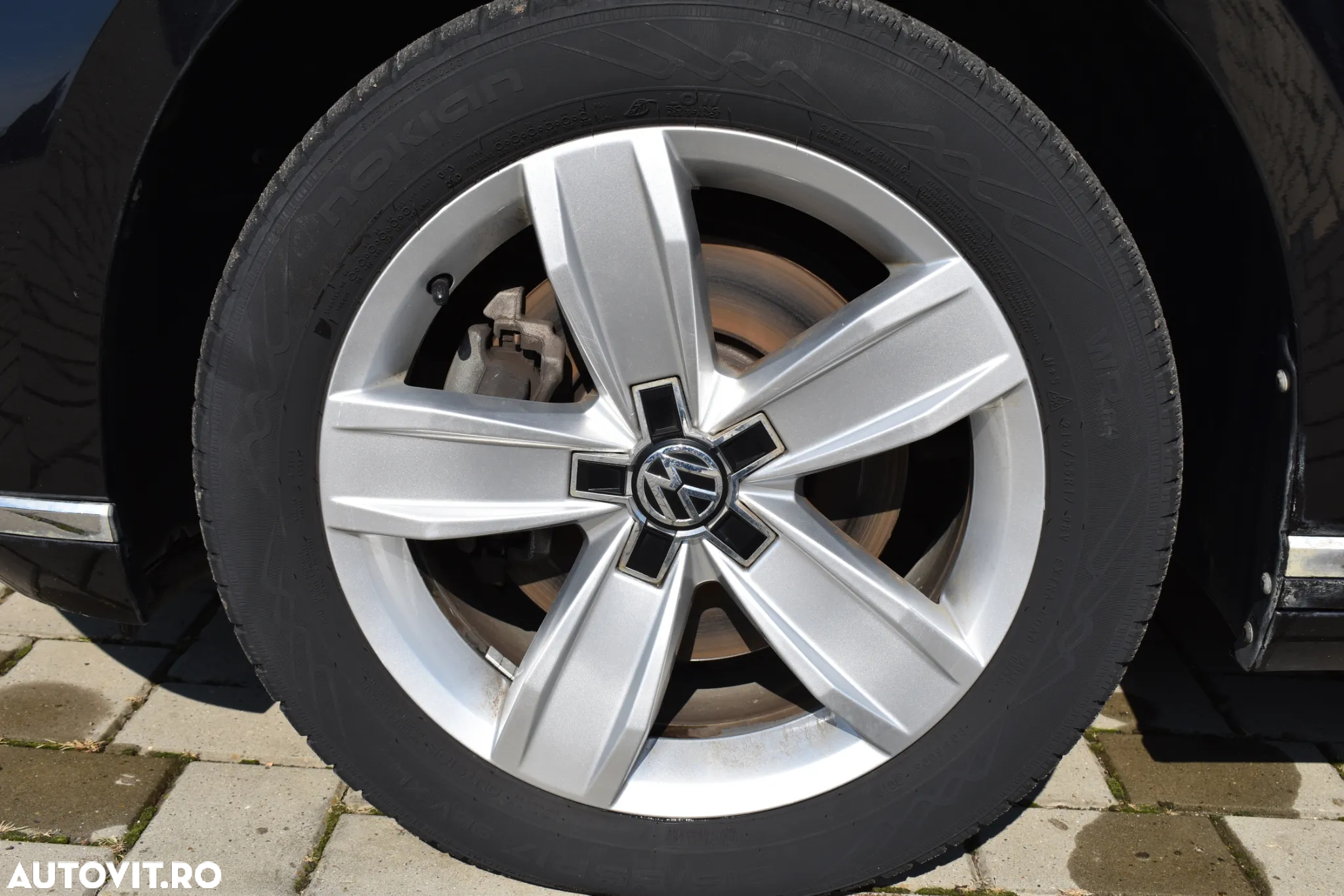 Volkswagen Passat 2.0 TDI DSG Highline - 2