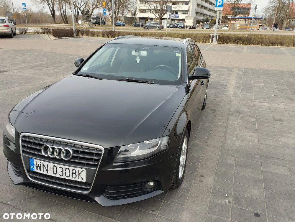 Audi A4 Avant - 1
