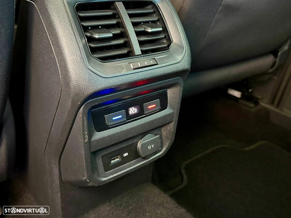 VW Tiguan 2.0 TDI R-Line DSG - 25