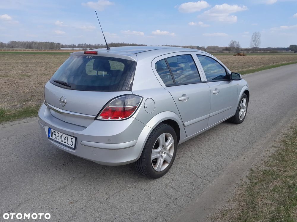Opel Astra 1.8 Edition Plus - 4