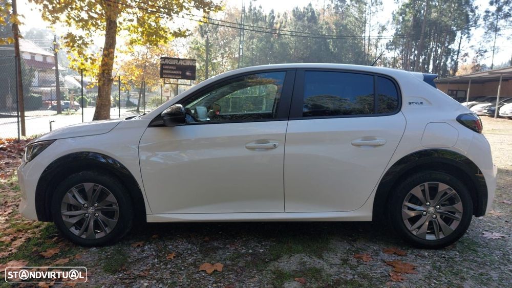 Peugeot e-208 50 kWh Style - 13