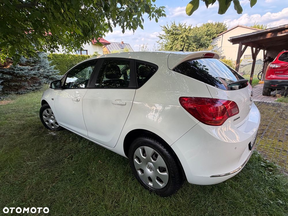 Opel Astra 1.4 Enjoy - 3
