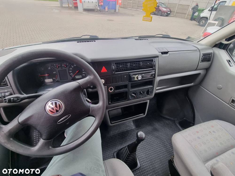 Volkswagen Transporter - 7
