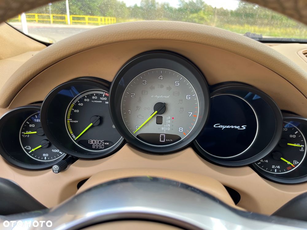 Porsche Cayenne S Tiptronic S - 35