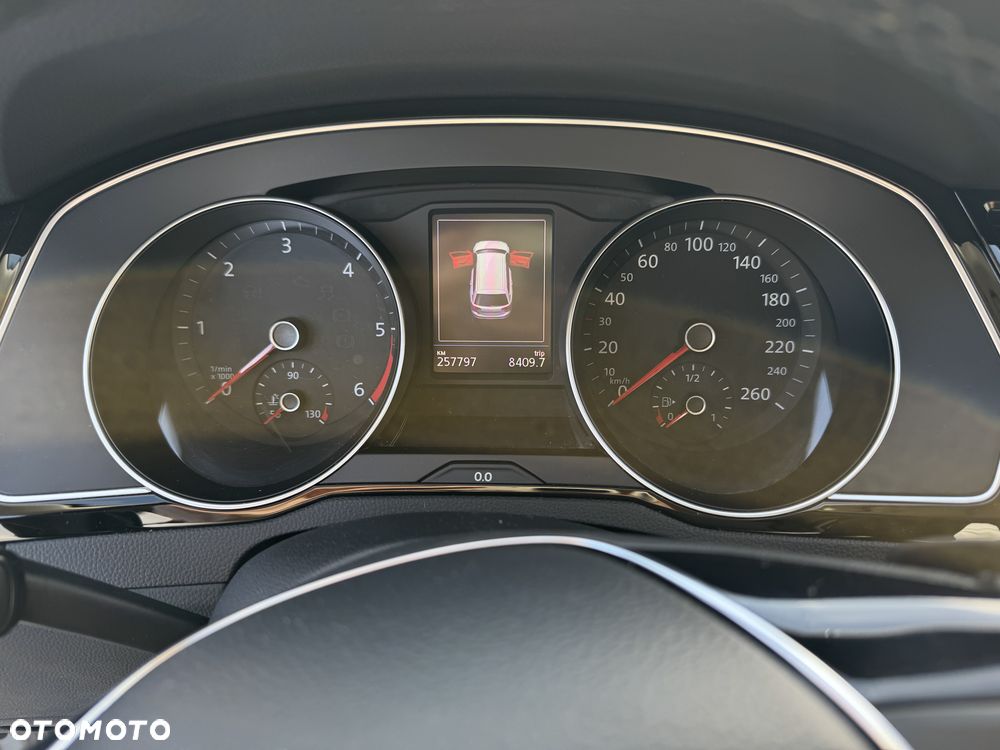 Volkswagen Passat 2.0 TDI BMT SCR 4Mot Highline DSG7 - 25
