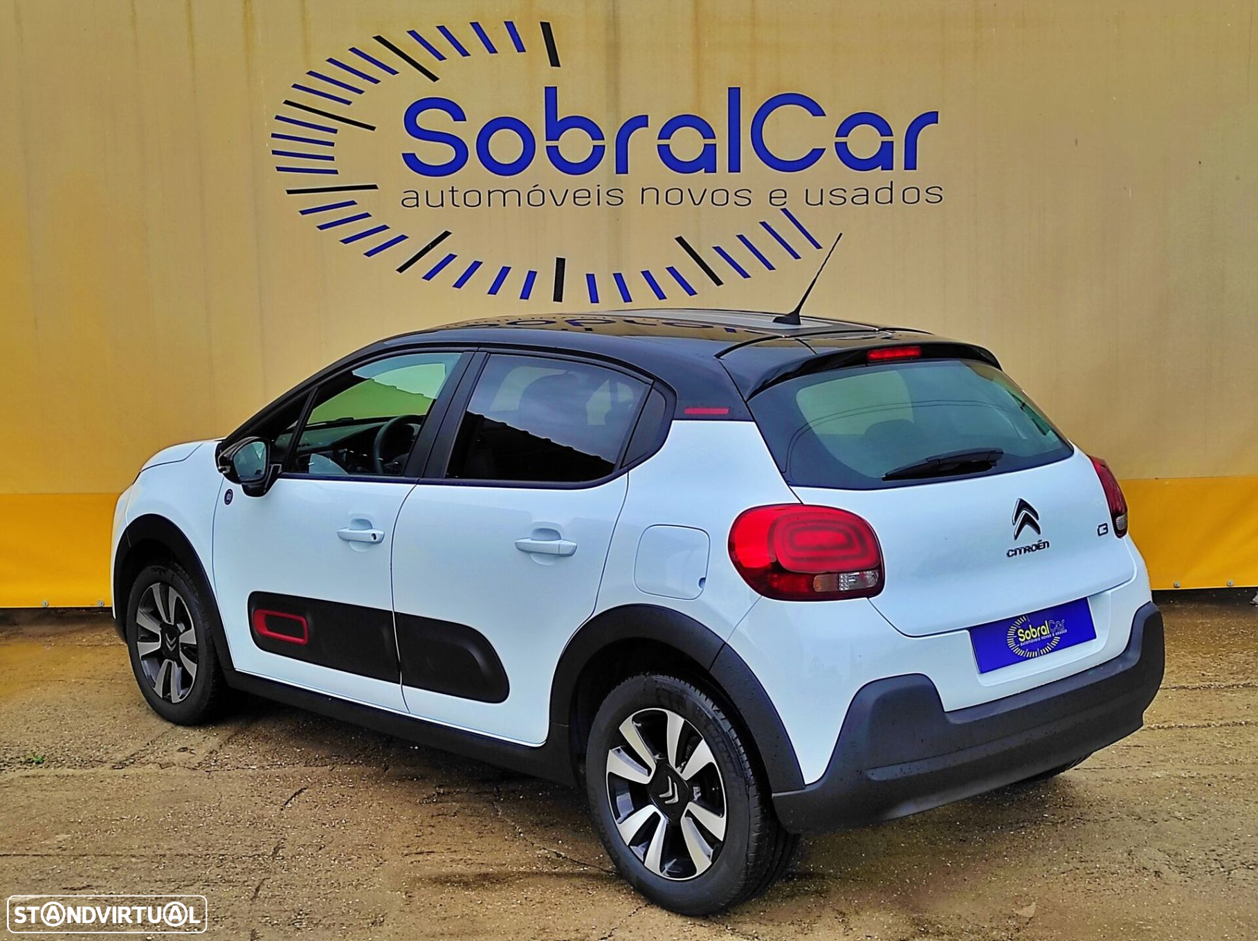 Citroën C3 1.2 PureTech C-Series - 4