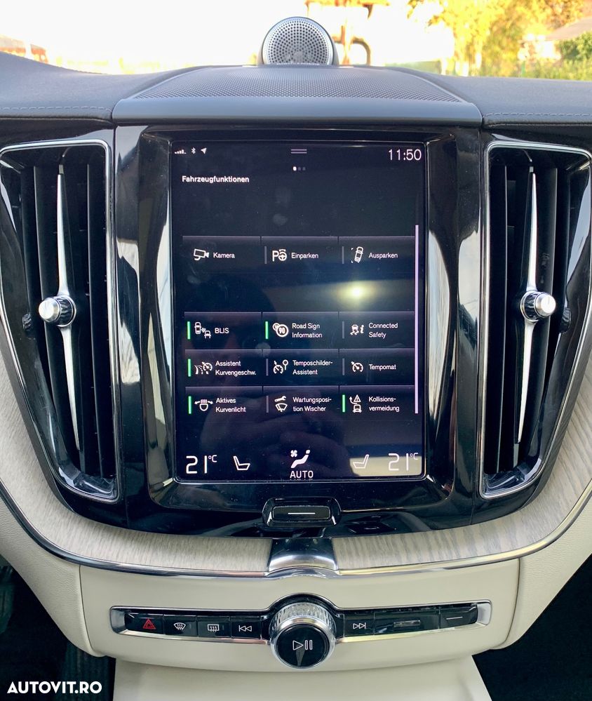 Volvo XC 60 T8 Twin Engine AWD Inscription - 27