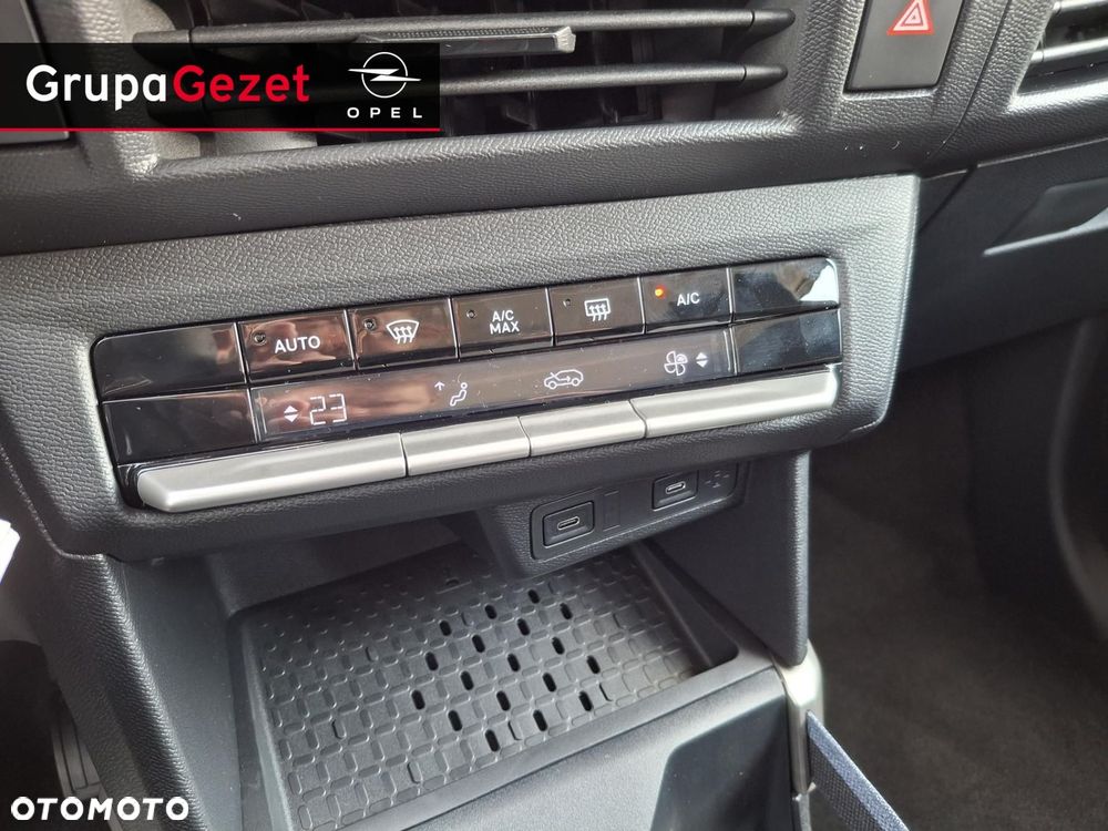 Opel Frontera - 15