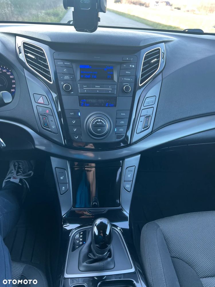 Hyundai i40 Kombi 1.7 CRDi DCT Premium - 5