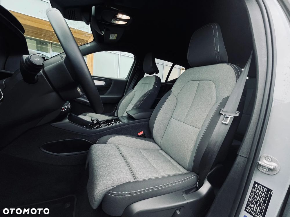 Volvo XC 40 - 19