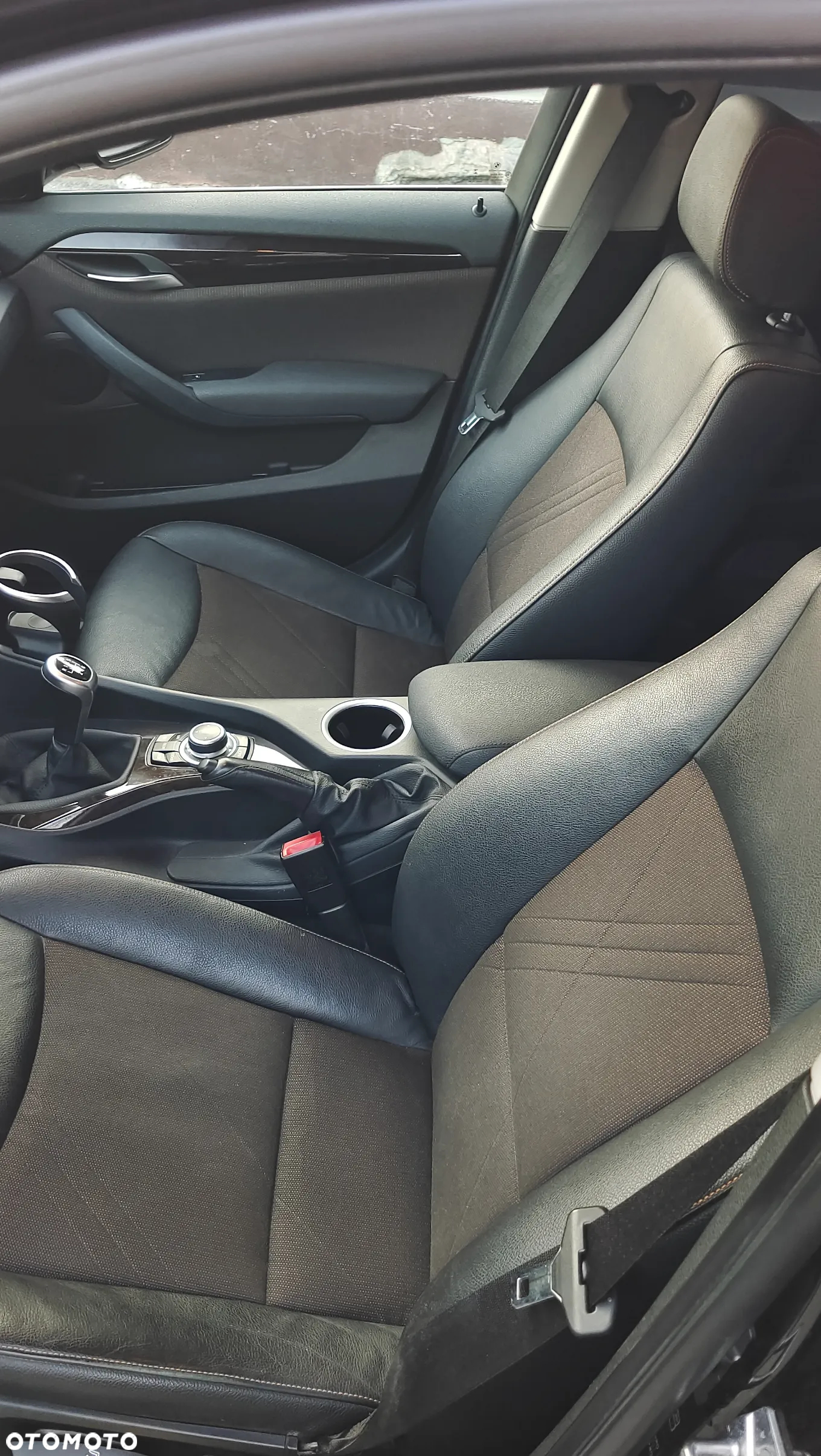 BMW X1 sDrive18d xLine - 9