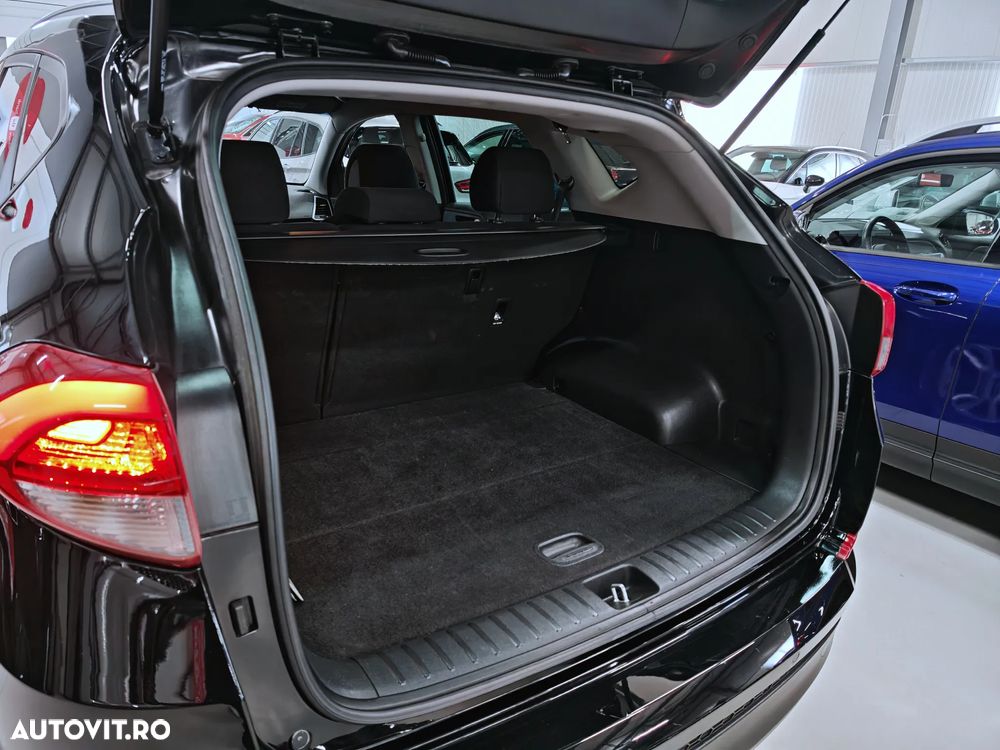 Hyundai Tucson blue 1.7 CRDi 2WD DCT Advantage - 29