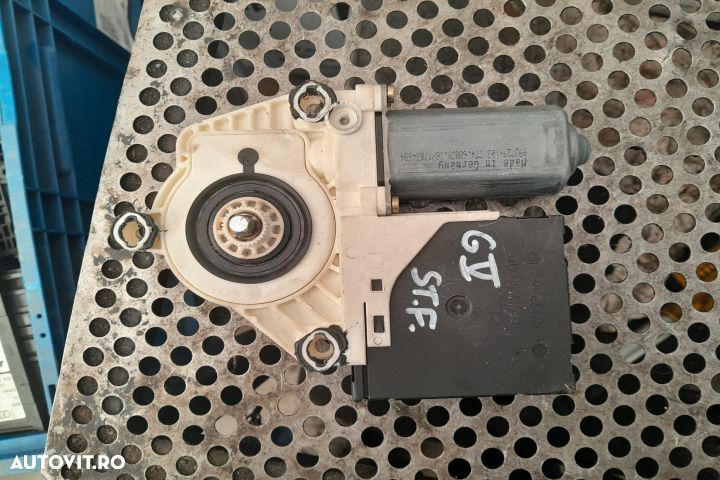 Motoras macara geam fata stanga 1K4837401G Volkswagen VW Golf 5  [din - 1