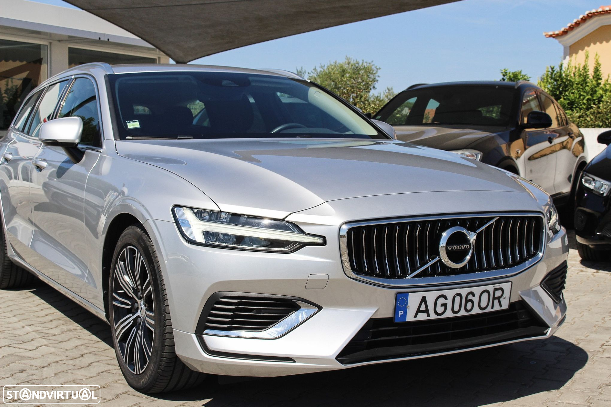 Volvo V60 2.0 T6 AWD TE Inscription Expression - 4
