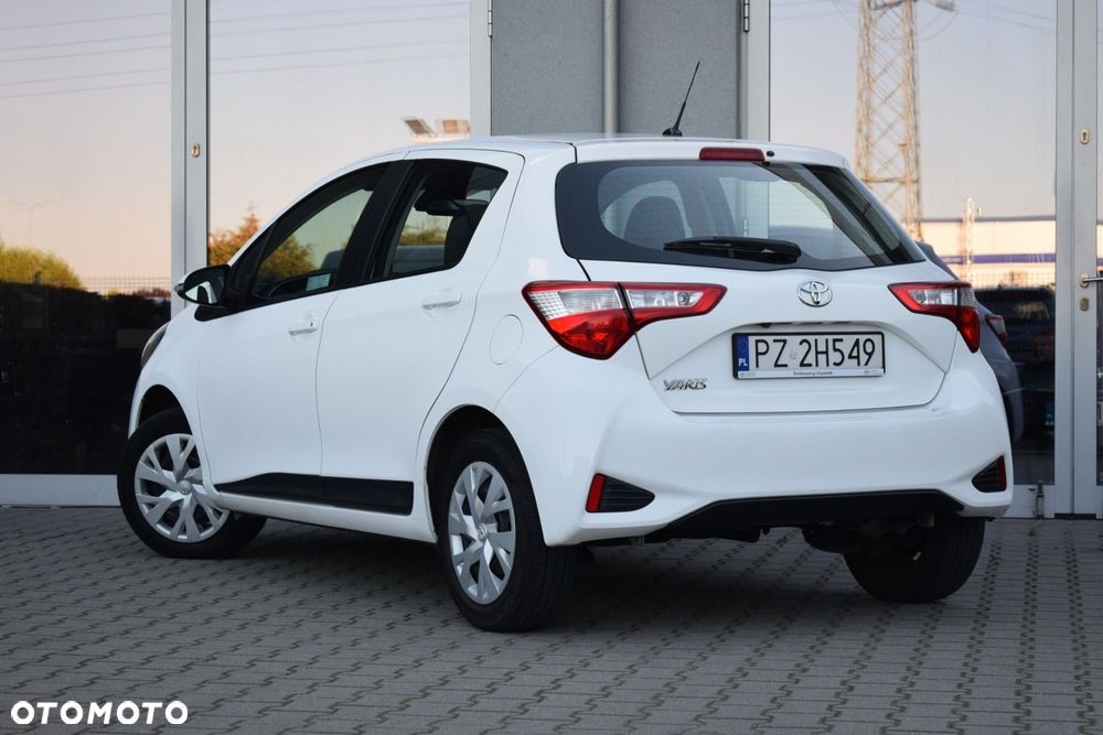 Toyota Yaris - 3
