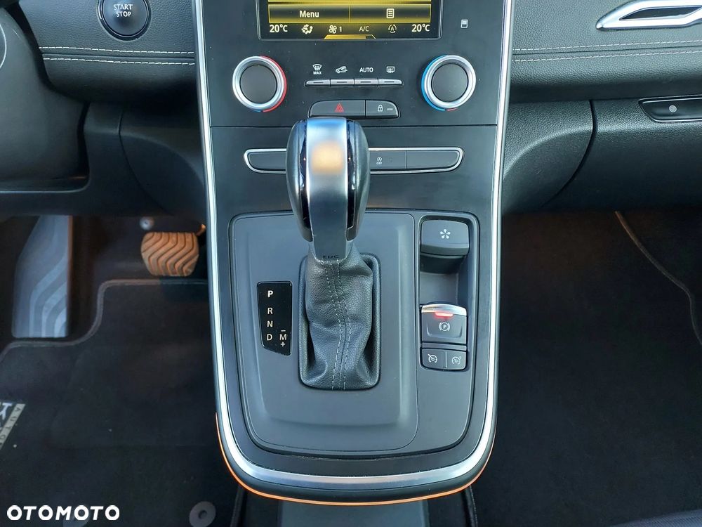 Renault Scenic 1.3 TCe Energy Intens EDC - 32
