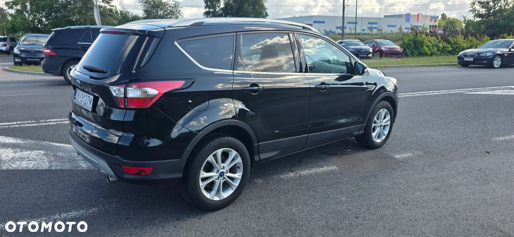 Ford Kuga 2.0 TDCi 4x2 Titanium - 6