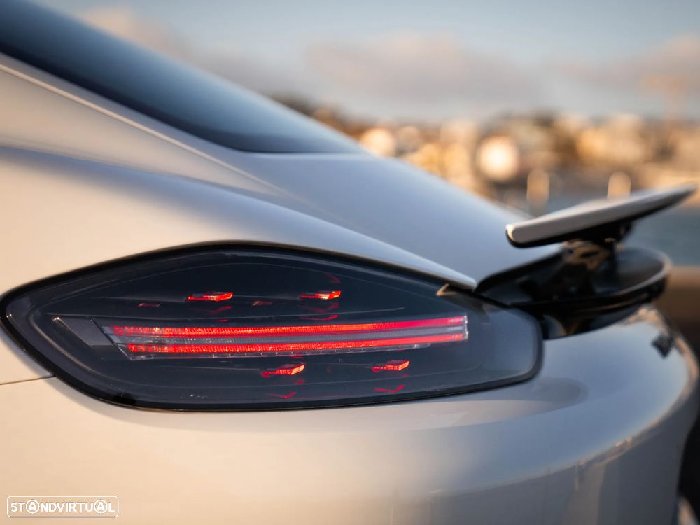 Porsche 718 Cayman GTS 4.0 - 15