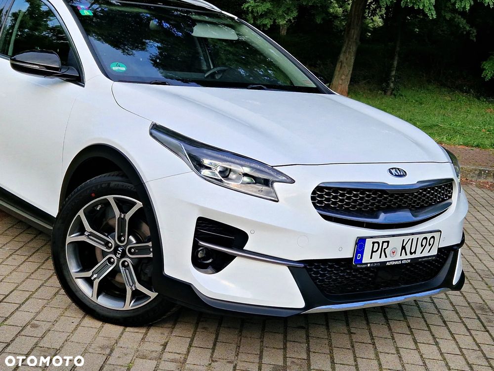 Kia XCeed - 4