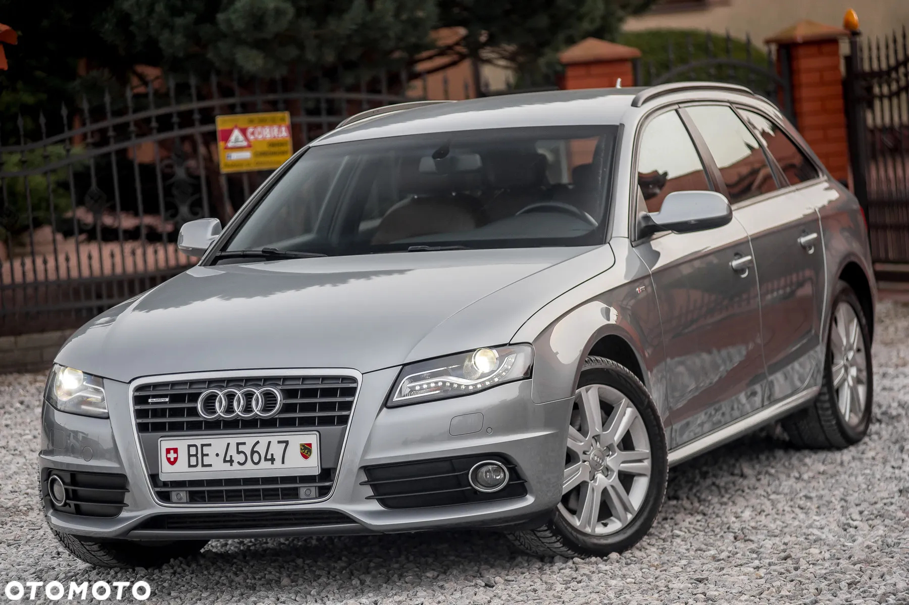 Audi A4 Avant 2.0 TFSI quattro S tronic Ambiente - 5