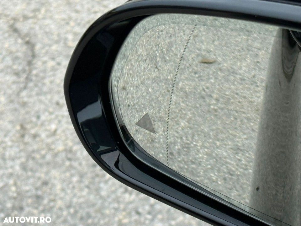 Mercedes-Benz E - 26