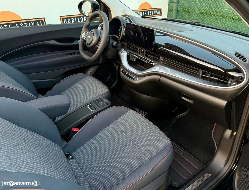 Fiat 500e C 42kWh Icon - 20