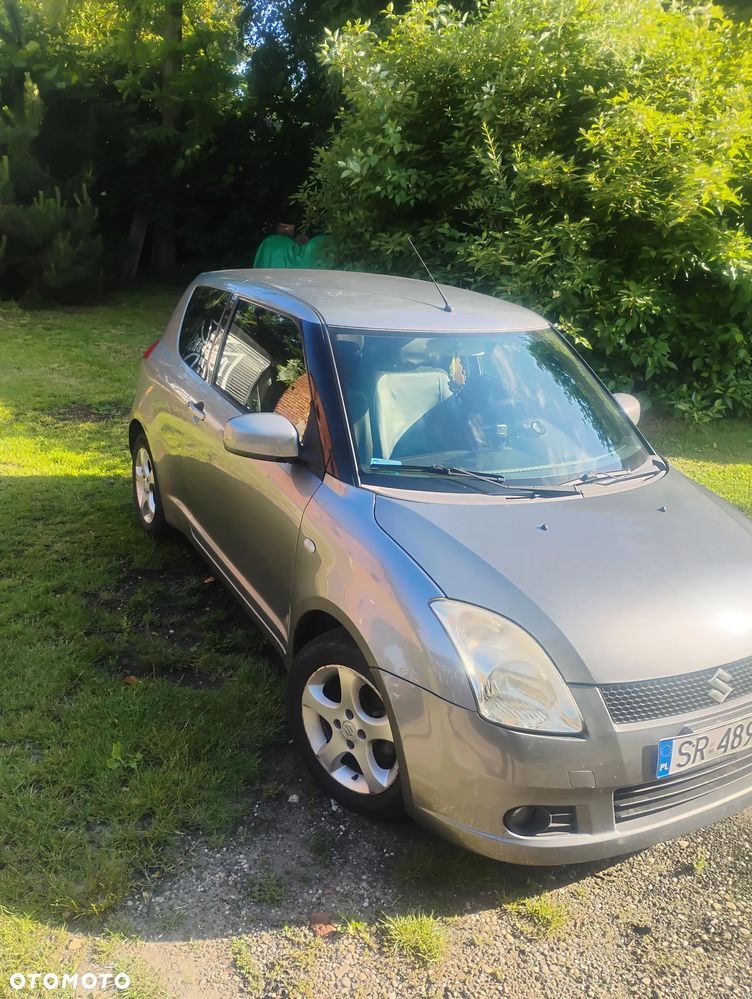 Suzuki Swift 1.3 GLX / Comfort - 2